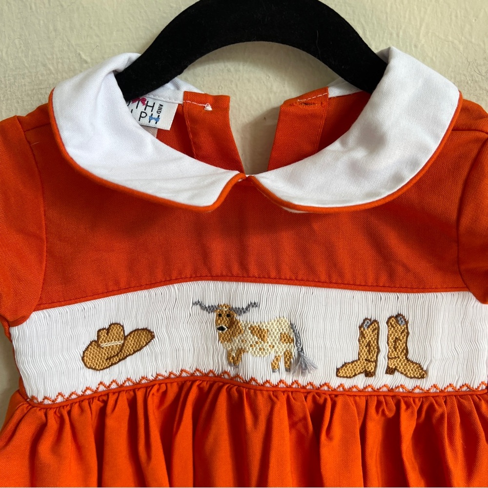 Ruth and Ralph Sz18m Baby Girls Orange Longhorn Smocked Embroidered Dress Sz18m - Picture 2 of 3